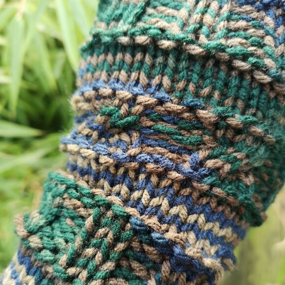 Green Blue Camouflage Handmade in Canada Fingerless Texting Gloves Armwarmer - Picture 5 of 7